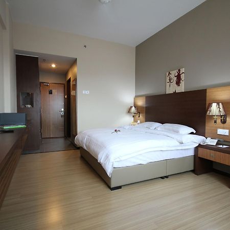 โรงแรมอโรมา บัตเตอร์เวิร์ธ บัตเตอร์เวิร์ท ภายนอก รูปภาพ